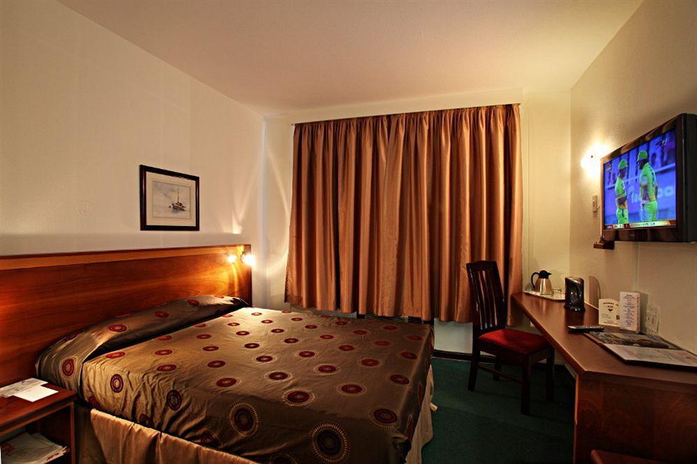 Arcadia Hotel Pretoria-Noord Exteriör bild